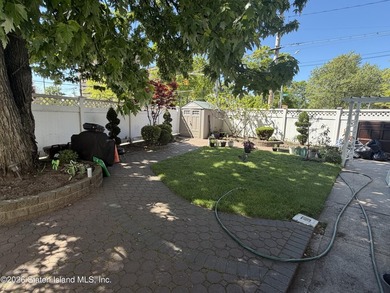 Opportunity to own legal 2 family with full finished basement - photo 2
