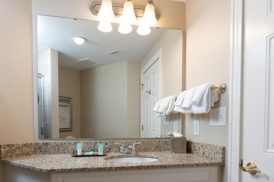 Ocean Front in the Lovely Royale Palms!!! 3 bedrooms 3 Baths