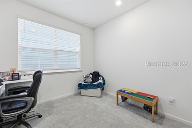 Welcome to 48 Hartwell Rd, a beautifully maintained 4-bedroom - photo 10