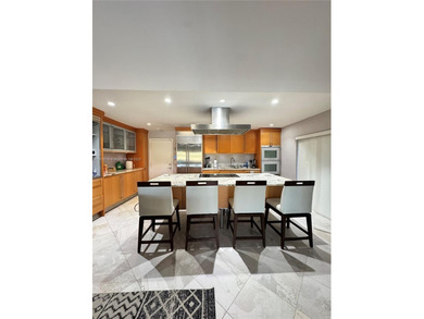 (private lake, pond, creek) Home For Sale in Boynton Beach Florida