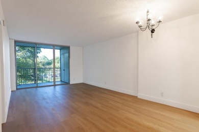 Fully renovated 2-bedroom, 2-bath condo located in the gated - photo 3