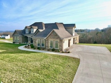 Experience luxurious living in the desirable Allens Landing Lake - photo 8