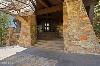 35 Sandstone Cove Court is a rare in-town estate offering 4.16 - photo 9
