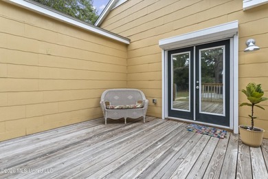 Wonderful Home Just Blocks from the Beach! Walking distance also - photo 24