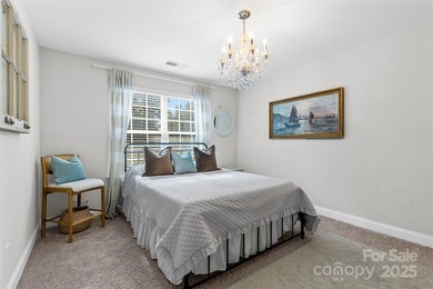 Welcome to this impeccably maintained, farmhouse-inspired - photo 26