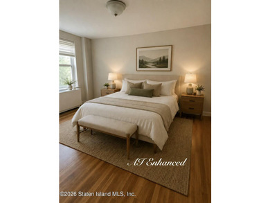 Condo in great location. Close to all transportation and - photo 4