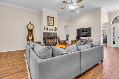 This lovely home sits on a corner lot on a cul-de-sac that - photo 9