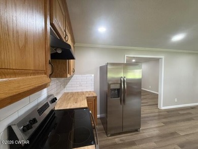Renovated, refreshed, and ready for you! This charming 3BR/2BA - photo 8