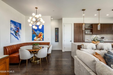 Nestled in Canyons Village, this beautifully maintained Viridian - photo 3