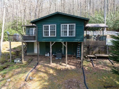 Tucked away on a peaceful 2-acre parcel in the heart of Western - photo 4