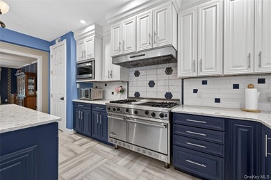Step into a truly extraordinary 7,400 sq ft majestic Colonial - photo 19