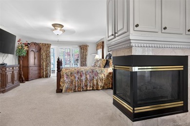Step into a truly extraordinary 7,400 sq ft majestic Colonial - photo 27