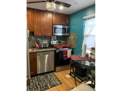 Bright and spacious 2BR/BA condo in a beautiful well maintained