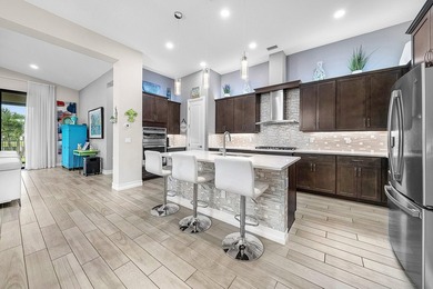 Elegantly upgraded stunning lakefront home impresses from the - photo 6