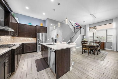 Elegantly upgraded stunning lakefront home impresses from the - photo 8