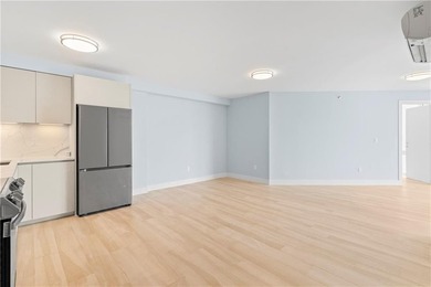 Envision a residence where morning light streams through floor - photo 3