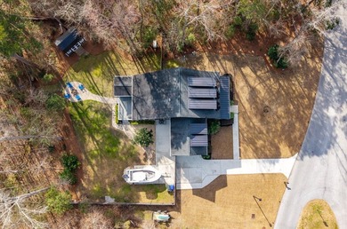 Lots of Privacy !! Home backs deep woods, plenty of room to - photo 3