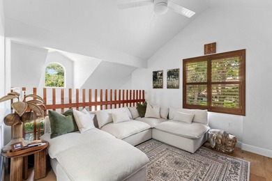 Welcome to the finest updated townhome in Wellesley at Lake - photo 13