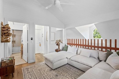 Welcome to the finest updated townhome in Wellesley at Lake - photo 14