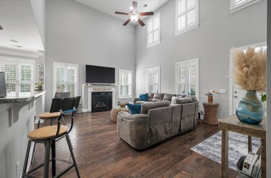 Lots of Privacy !! Home backs deep woods, plenty of room to - photo 7