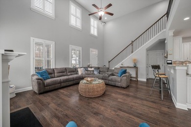 Lots of Privacy !! Home backs deep woods, plenty of room to - photo 8
