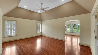 Stunning, TOTALLY UPDATED 3 story home in gated golf course - photo 24
