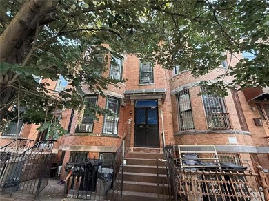 Great Opportunity to own this 2 Family House in the Heart of - photo 1