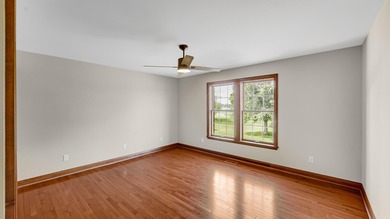Stunning, TOTALLY UPDATED 3 story home in gated golf course - photo 35