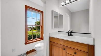 Stunning, TOTALLY UPDATED 3 story home in gated golf course - photo 36