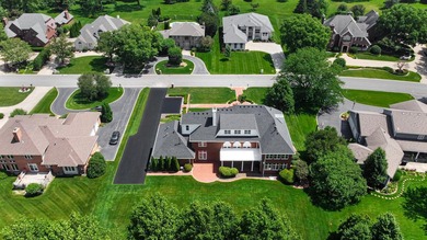 Stunning, TOTALLY UPDATED 3 story home in gated golf course - photo 49