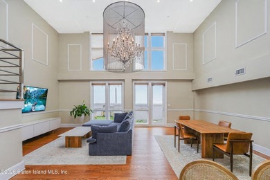 Luxury Waterfront Living at The Accolade at 90 Bay Street - photo 2