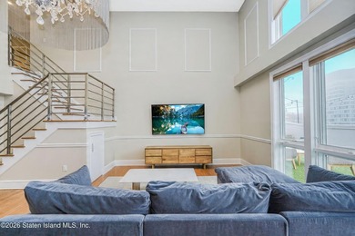 Luxury Waterfront Living at The Accolade at 90 Bay Street - photo 4