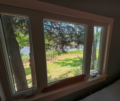 Good vibes cabin on the lake! Located in the gated and private - photo 5