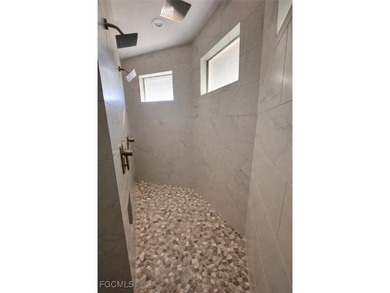 Custom Home with Luxury Finishes & Resort-Style Amenities An - photo 10
