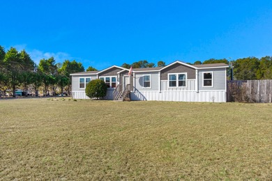 Nestled on a generous 2.4-acre lot in Orangeburg County, 328 - photo 2