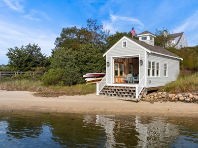 Presenting an offering of rare distinction. Refined coastal - photo 7