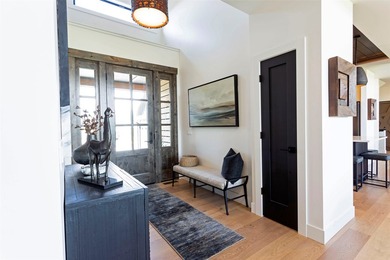 Experience refined living at this exceptional Ranch Club - photo 11