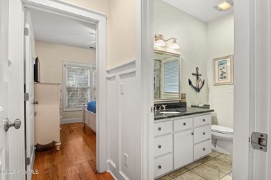 Discover this charming, well-kept secret nestled right in the - photo 21