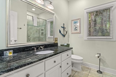 Discover this charming, well-kept secret nestled right in the - photo 22