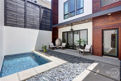 MODERN LIVING - SAVANNAH STYLE! One of Savannah's rare - photo 25