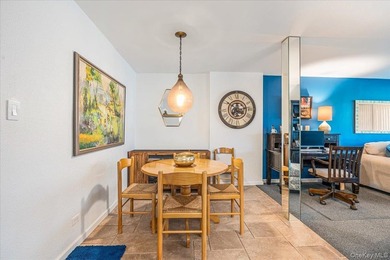 Welcome to the Largest One Bedroom, Junior 4 Luxury Apartment at - photo 5