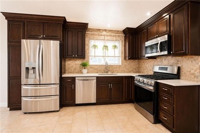 Move right in to this beautifully maintained home on a quiet - photo 7