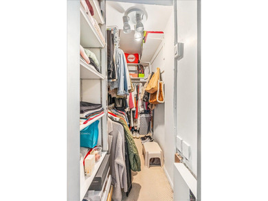 Welcome to the Largest One Bedroom, Junior 4 Luxury Apartment at - photo 8