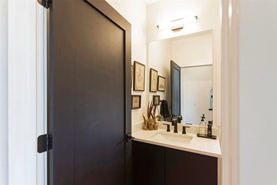 Experience refined living at this exceptional Ranch Club - photo 29