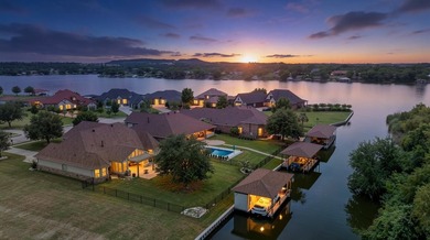 Exceptional waterfront living in The Island, Granbury's premier - photo 1