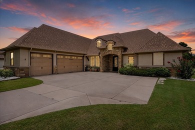 Exceptional waterfront living in The Island, Granbury's premier - photo 2