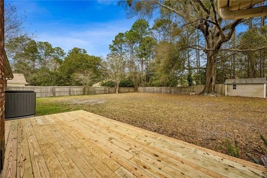 This stunning Shadowlawn Estates home boasts 4-bedroom, 2 - photo 36
