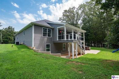 Welcome home to this beautiful ranch nestled in the highly - photo 6