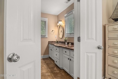 Discover this charming, well-kept secret nestled right in the - photo 38