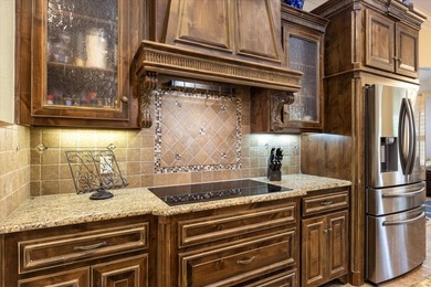 Exceptional waterfront living in The Island, Granbury's premier - photo 8
